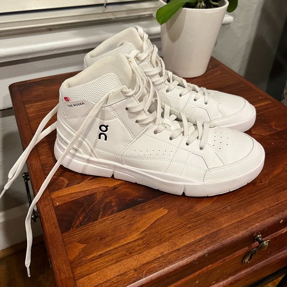 On-Running The Roger Clubhouse Mid, All White, Women Size 9 - Picture 3 of 7